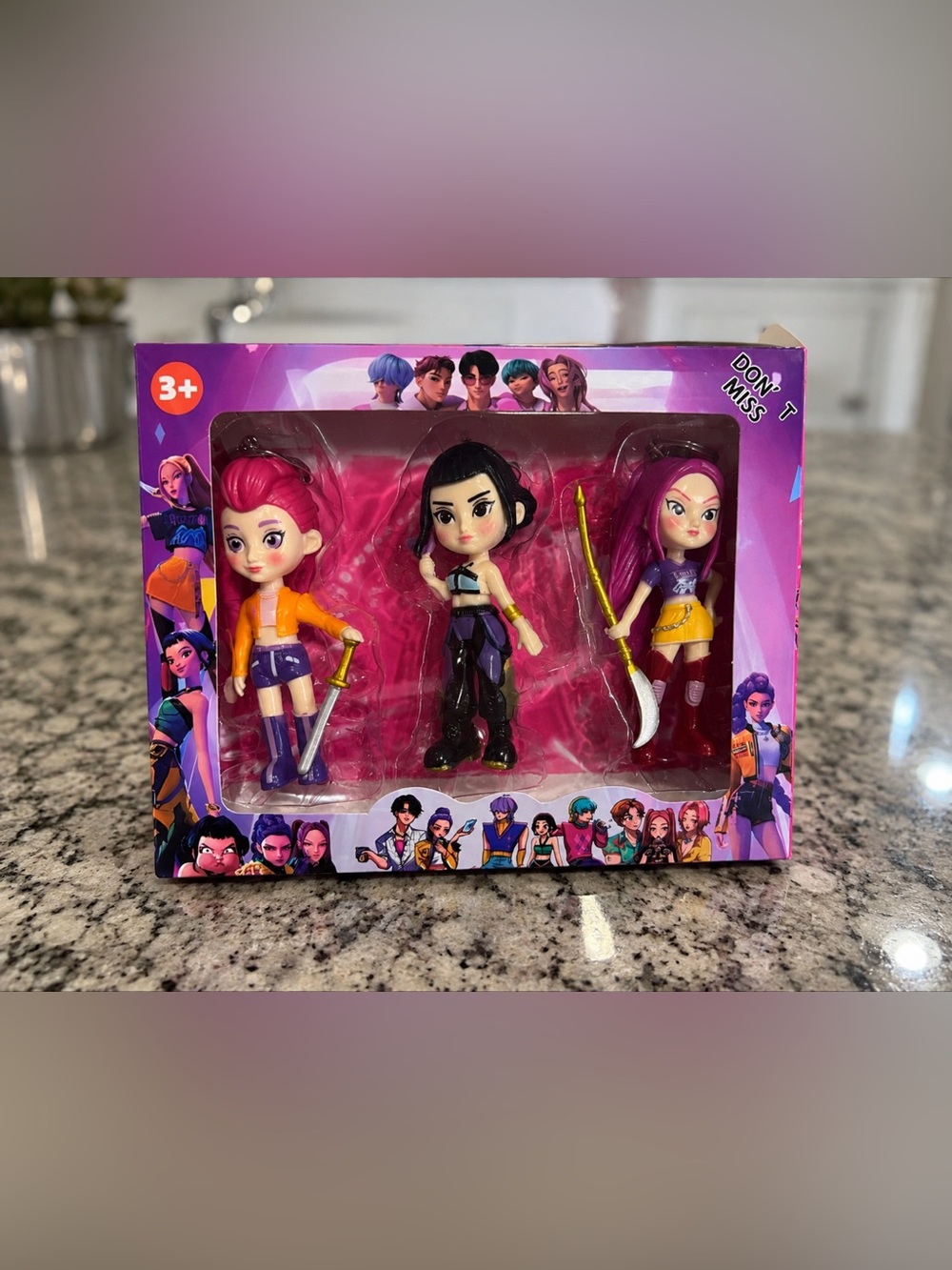 KPOP Demon Hunters Rumi Zoey Mari 3 Figure Set with Keychains & Accessories